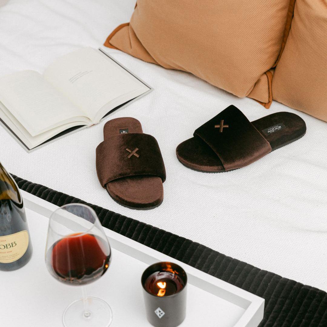 Men's Chocolate Brown Velvet House Slide - Image 7