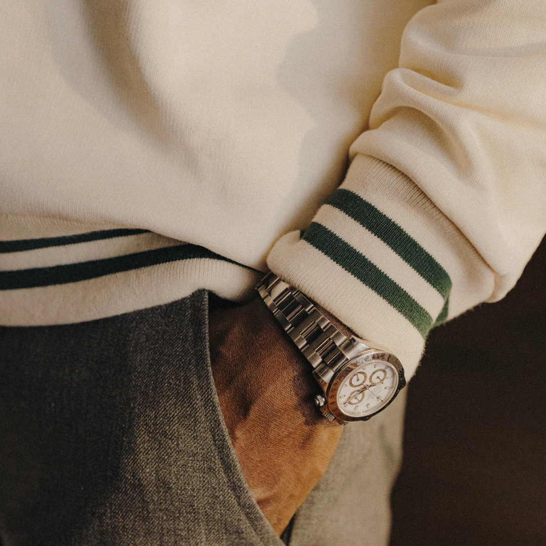 Vintage Club V-Neck Sweatshirt - Panna / Forest Trim - Image 5