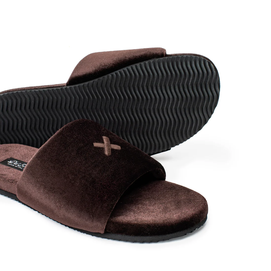 Men's Chocolate Brown Velvet House Slide - Image 3