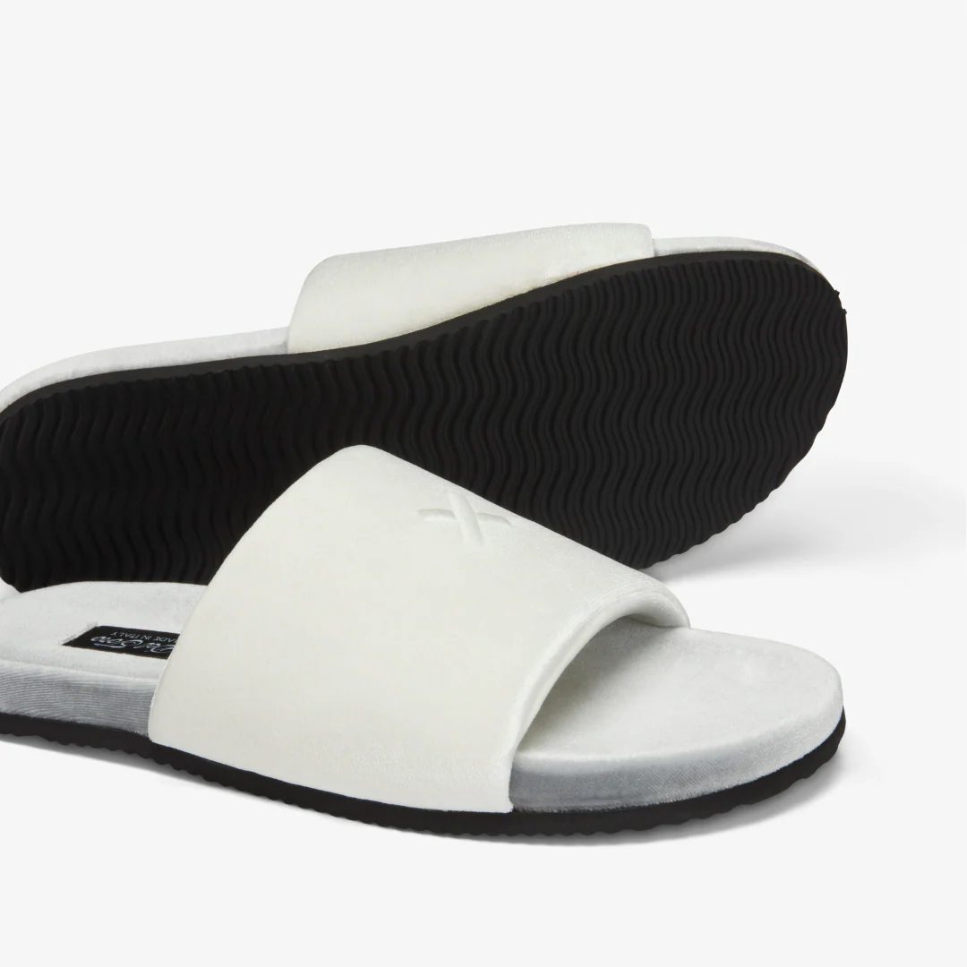 Women's Grigio & Cream Velvet House Slide - Image 4